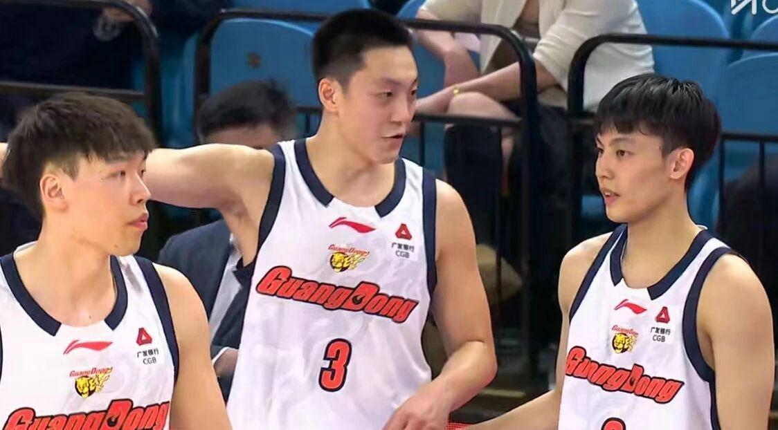 kaiyun-CBA本赛季，下滑幅度最大的4位球员