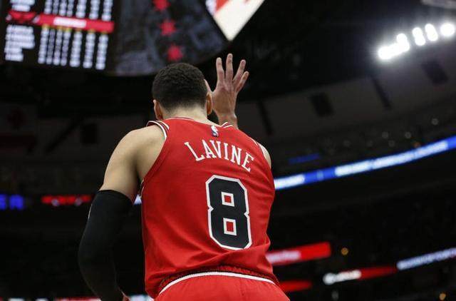 休赛期没能续约 公牛也在考核拉文的带队能力？