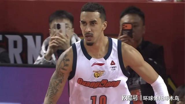 开云平台-姜伟泽27分2板2助1断 CBA吉林98-119不敌广东 奎因42分