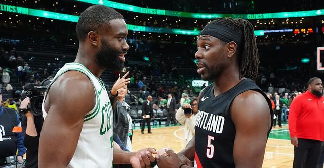 开云平台-布朗：无论霍勒迪和罗威在哪里效力 他们都是我的家人