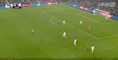 开云app-西汉姆联客场1-0富勒姆，莱诺出击失误，萨默维尔破僵制胜